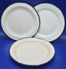Vintage enamel plates, 3 x