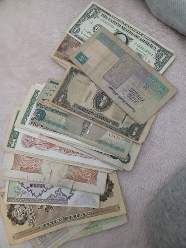 World currency banknotes - world,