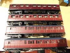 Rake of 4 Hornby ex LNER red coaches all good but note one repainted