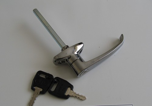 Chrome handle locking - handle,