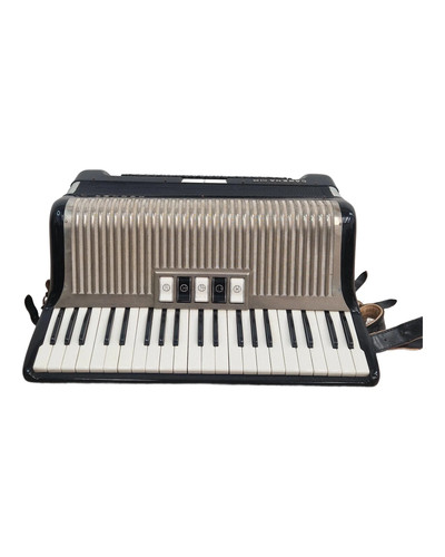 Hohner carena iiim accordion - iiim,