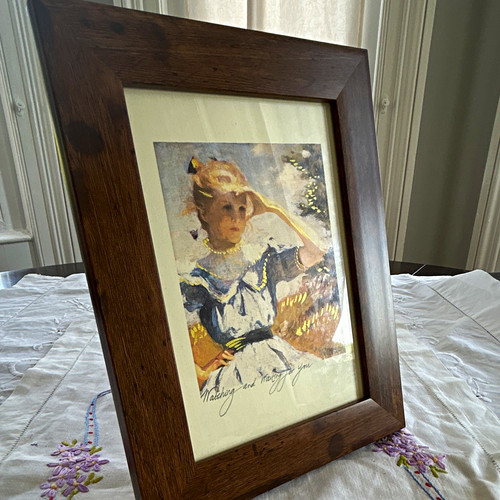 Pretty solid wood frame - solid,