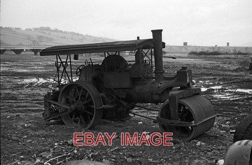 Photo old steam roller at - steam,