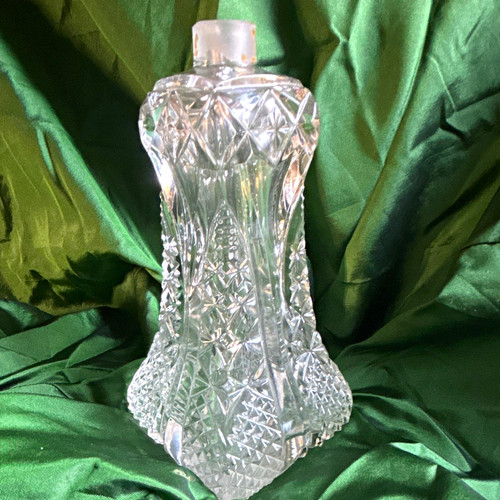 Clear cut glass crystal - cut, glass/crystal