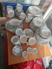 Johnson Brothers Indian Tree Pattern Dinner Service 101 Items Vintage Retro VGC