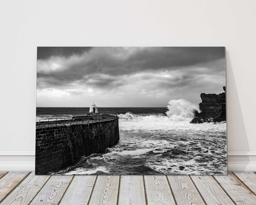 Portreath harbour cornwall - portreath,
