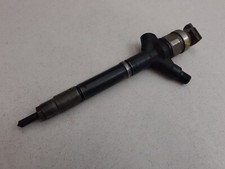 TOYOTA AVENSIS MK2 T25 (05-09) 2.2 DIESEL 2AD-FTV D4D FUEL INJECTOR 23670-0R010