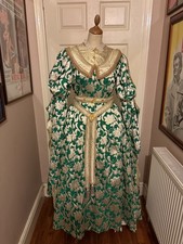 PANTOMIME PRINCESS GREEN HOMBURGS COSTUME DRESS PANTO THEATRE THEATRICAL ?