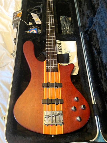 Washburn string solid - t-24, 4-string