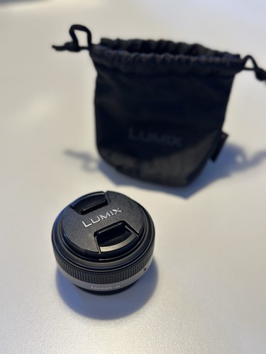 Panasonic lumix 20mm 7 - 20mm, f1.7