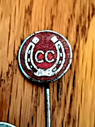 Vintage enamel metal - &,
