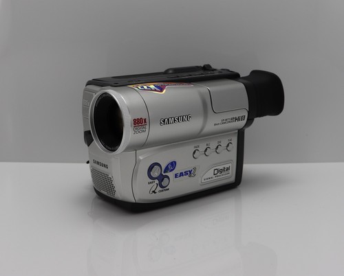 Samsung w71 camcorder 8 - samsung, vp-w71