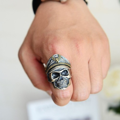 Mens captain skull - two, tone