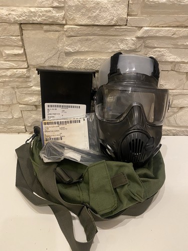 New avon fm50 gas mask - , m