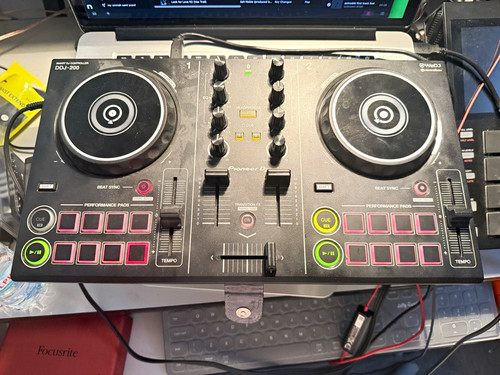 Pioneer ddj 200 - pioneer, dj