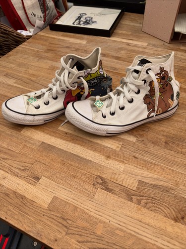 Scooby doo converse white - scooby-doo,
