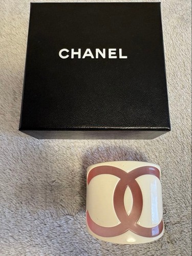 Chanel white coco - coco, mark
