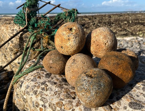 Stone cannon ball ballista - 3x,
