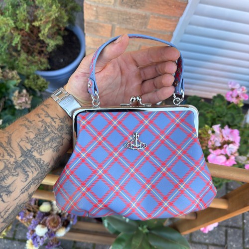 Authentic vivienne westwood - vivienne,