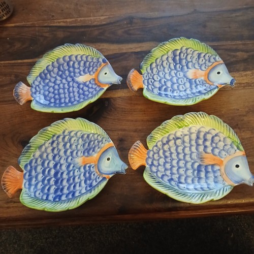 Pier fish dishes side - pier, 1