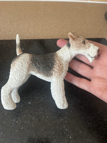 Leonardo fox terrier figurine - terrier,