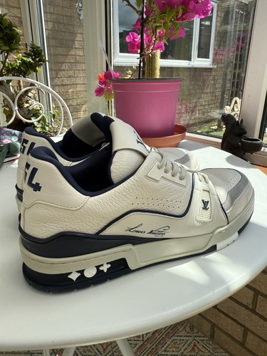 Louis vuitton size 8 - louis,