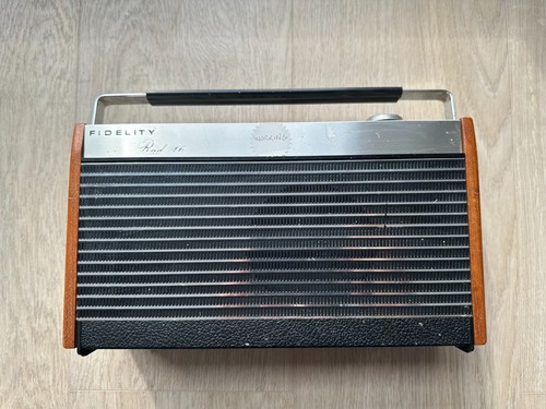 Vintage fidelity rad radio - rad,