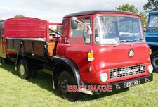 PHOTO  LORRY 2817NX BEDFORD TK  THE INCREDIBLE EVENT AT OLD WARDEN PARK  THAT IS