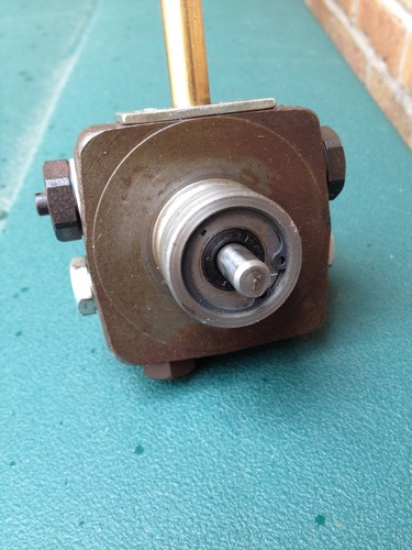 Riello oil burner pump - , shaft
