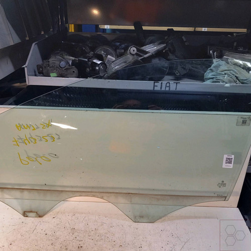 Front window volkswagen - front, lh