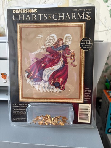 Dimensions cross stich chart - cross, &