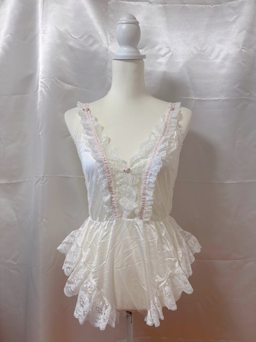 Vintage 1970s 1980s - , lace