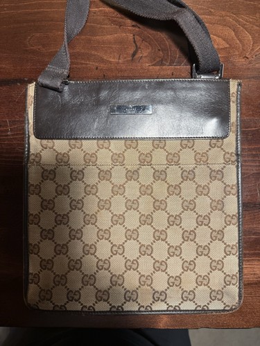 Gucci shoulder messenger bag - gucci,