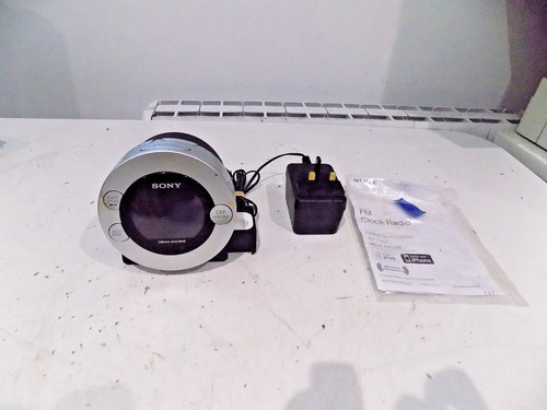 Sony icf c7ip clock - sony, fm/am