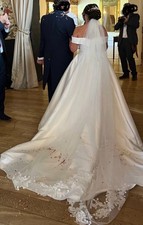 Richard Designs Wedding Veil