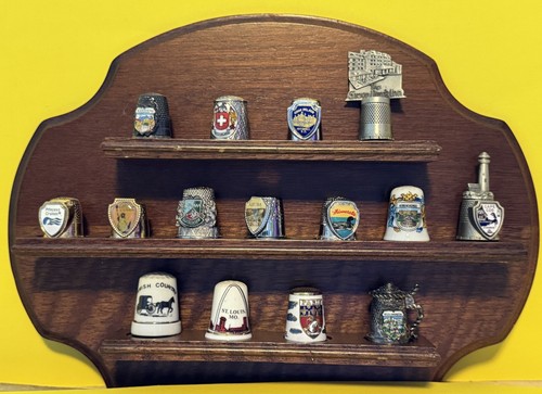 Lot souvenir thimbles w - lot, w/