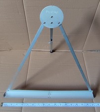 Rowney Lightweight Aluminium Foldable Table Top Easel Picture Stand.