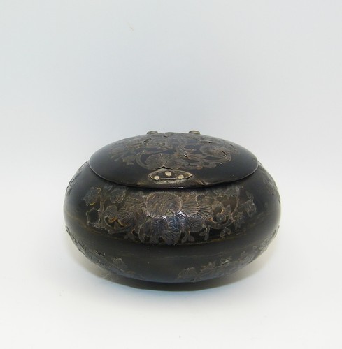 Antique horn shell snuff box - antique,