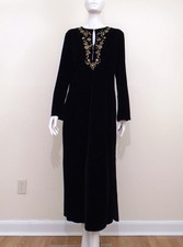 August Silk Size M Black