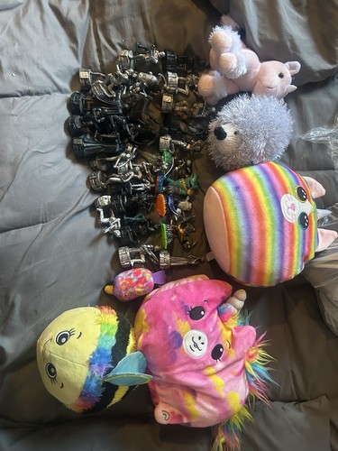Random small toy bundle - random,