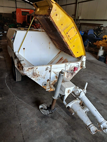 Screed pump - screed,