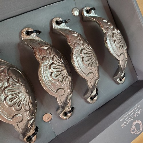 Drawer cabinet pulls - of, 6