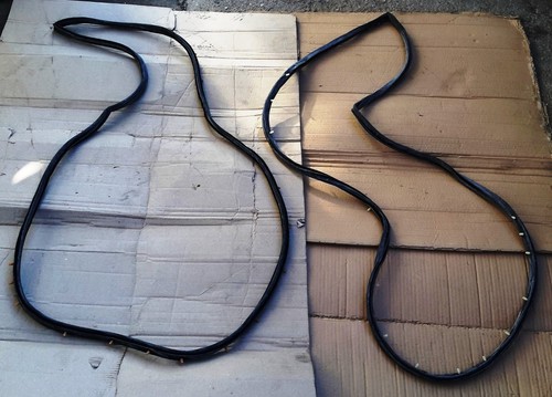 Weatherstrip rear left right - weatherstrip,
