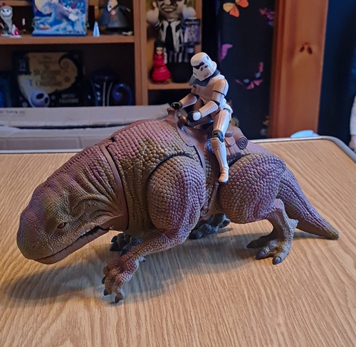 Kenner star wars dewback with - star,