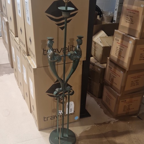 Freestanding green metal - green,