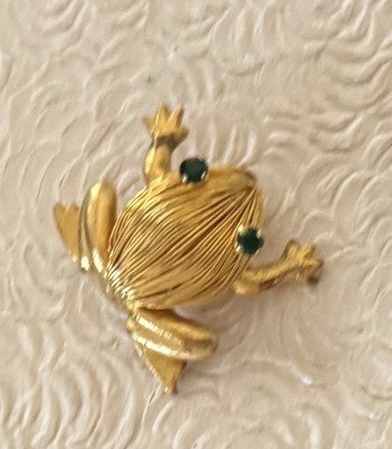 Unique vintage frog gold - , tone