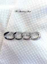 THE SHOWING SHOP SILVER CHAIN