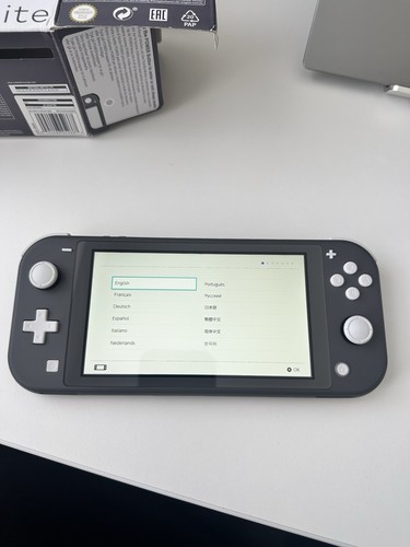 Nintendo switch lite - nintendo,