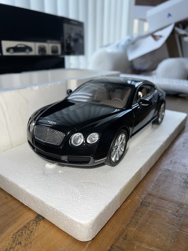 Minichamps bentley - 1:18,