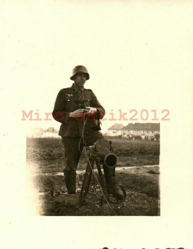 Photo ww2 soldier at - photo,, ww2,